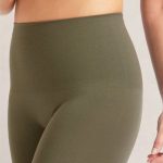 Bezszwowe legginsy modelujące – wygodne i elastyczne